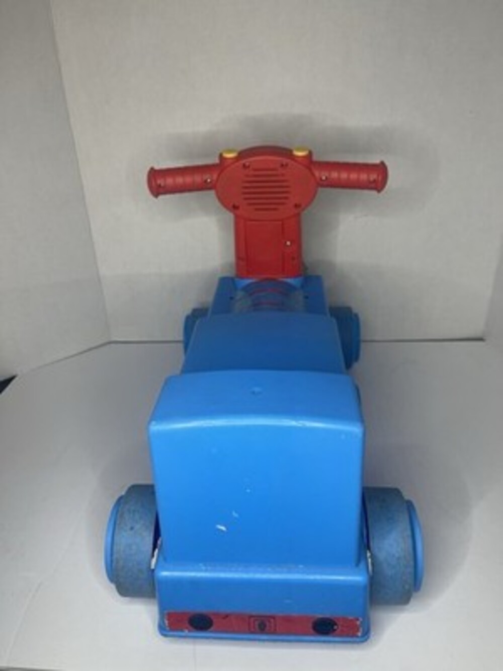 RARE Jakks Pacific Thomas The Train Tank Engine Activity Ride On Push N’ Scoot - Picture 7 of 13